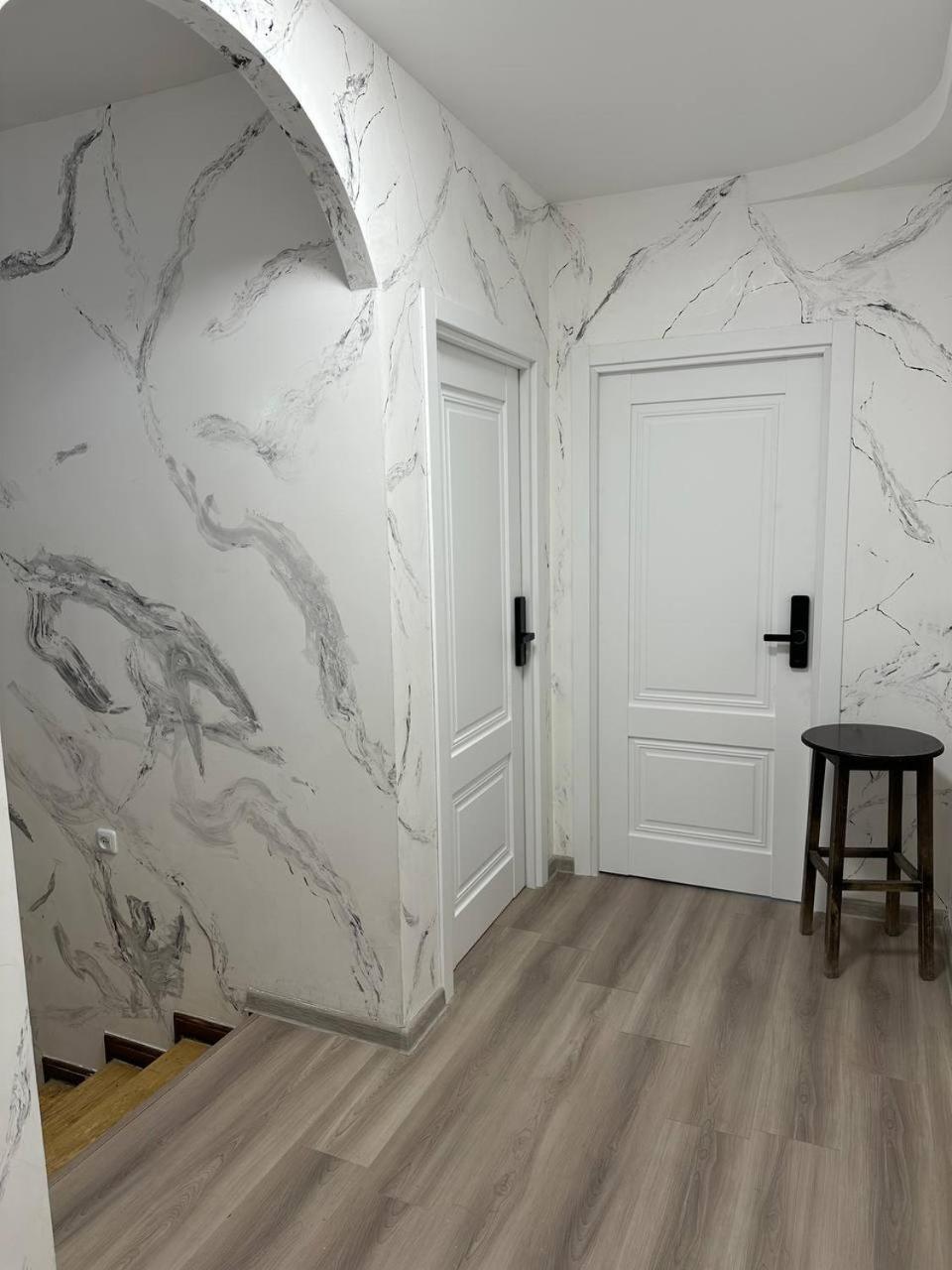 Olive Hotel Ереван Екстериор снимка