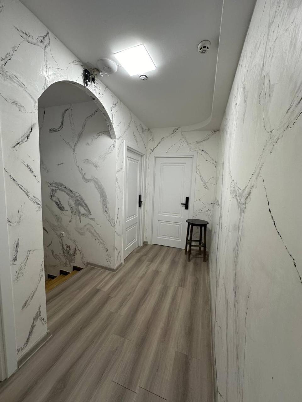 Olive Hotel Ереван Екстериор снимка